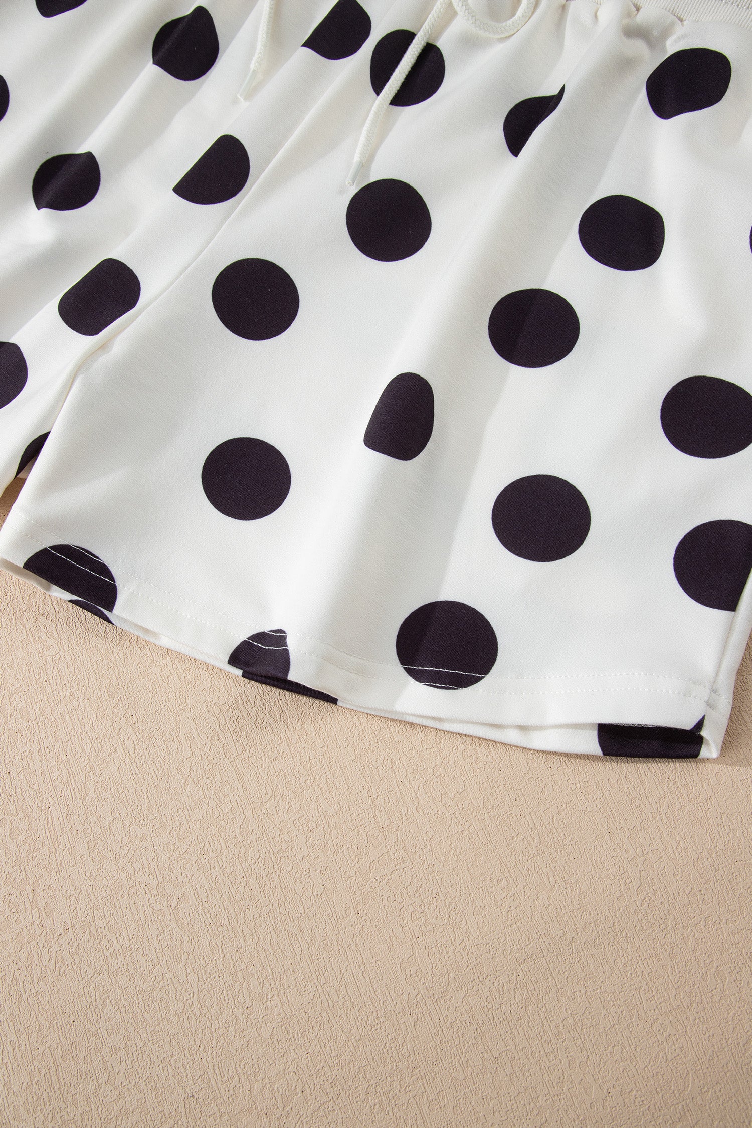 Pink Polka Dot Print Drop Shoulder Pullover Drawstring Shorts Set